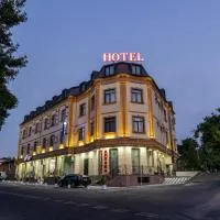 Royal Sebzor Hotel, hotell i Tasjkent