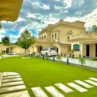 Emerald Villa Swat, hotel em Ghurejo