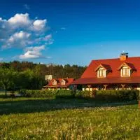 Ośrodek Wypoczynkowy WEZAJ, hotel din Zatom Nowy