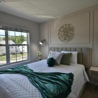 Amazing Renovated Townhouse, hotel poblíž Letiště Piedmont Triad    - GSO, Greensboro