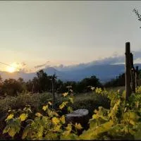GrappoloNero, hotel u gradu 'Laino Castello'