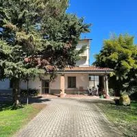 Appartamento Bosco in Città, ξενοδοχείο σε Cadè