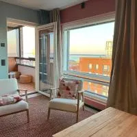 Top of the Lake - two bedrooms, free parking: Tampella şehrinde bir otel
