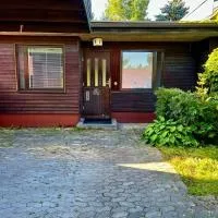 Townhouse with sauna and private parking in Tampere, hotel a Tampere