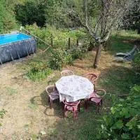 Appartement 2 à 4 personnes、アントレーグのホテル