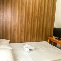 Leila Pension House, hotel u gradu Surigao