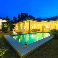4 Bedroom Private Pool Villa - MR51, hotel v destinaci Hua Hin