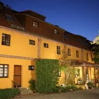 Hotel Wenzels Hof, hotel in Zwethau