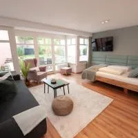 FreiTraum Apartments No3 City mit eigenem Garten, khách sạn ở Bad Neustadt an der Saale