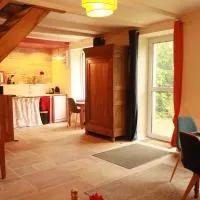 Gîte de LEIGNOUA, Hotel in Le Saint