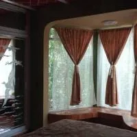Cabaña Luna Miel, hotell i La Mesa