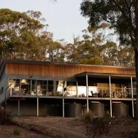 Your Bruny Island Beach Getaway, hotel en Dennes Point