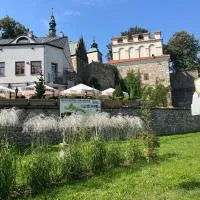 Kamienica przy Bramie, hotel en Opatów