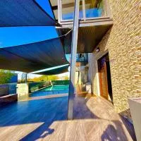 Dips And T Hotel & Spa, хотел в Блоемфонтейн
