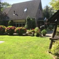 Wendrik Hoeve Bed & Stables، فندق في إمست