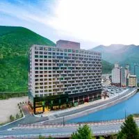 Jeongseon JS GRAND PALACE Hotel, hotel v destinaci Čongson