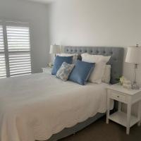 Hamptons Luxury, hotel near Maitland Airport - MTL, Aberglasslyn