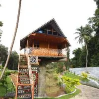 Karingens Resort, хотел в Malayāttūr