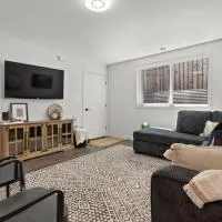 Pincher Creek में, होटल Livingston Way I Sleep 6 I Netflix I Kitchen I TV