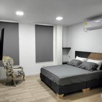 2325 Apartaestudios, hotell Araucas lennujaama Santiago Pérez Airport - AUC lähedal