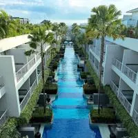 Kanvaz Village Resort Seminyak, hotel v mestu Seminyak