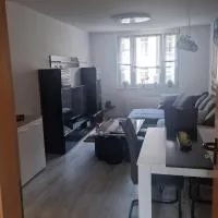 Gemütliches Apartment، فندق في Altendorf