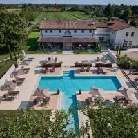 Agriturismo Zapparè Farm Hotel، فندق في Trevignano