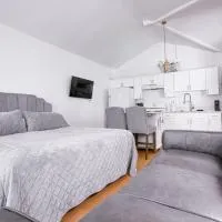 Cozy Private Studio in Granada Hills Near CSUN, Universal, hotel Mission Hillsben