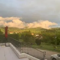Longue Vue en Arbois, מלון בארבואה