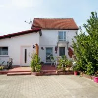 Gästehaus Sonnenschein in Nauen - nahe Berlin, khách sạn ở Nauen