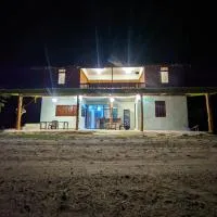 Surfcamp katiet mentawai, hotel v destinaci Katiet
