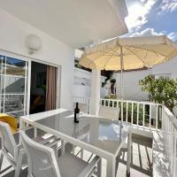Luxury Apartment Tenerife, hotelli Adejessa