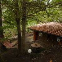 Etna Rural Cottage with Jacuzzi、ペダーラのホテル
