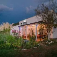 OZ - Obecana Zemlja Permaculture Homestead, hotel en Blagaj