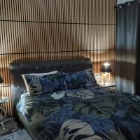 Sauvage - Luxury Garden Apartment, hotel near Port Pirie Airport - PPI, Port Pirie