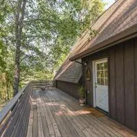 Hathaway Hideaway Loft Apartment, hotel u gradu 'Hathaway Pines'