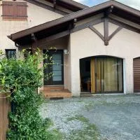 Chambre et sdb avec entrée privative, hotel en Soustons