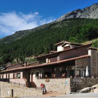 Hotel Rural y Restaurante, Rinconcito de Gredos, хотел в Cuevas del Valle