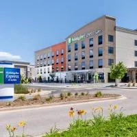 Holiday Inn Express & Suites - Colorado Springs AFA Northgate by IHG, отель в городе Gleneagle