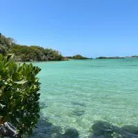 Villa Cotzot, 3 chambres, pieds dans l'eau, hotell sihtkohas Poste Lafayette