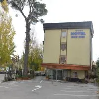 Hotel Due Pini, hotell sihtkohas Melfi