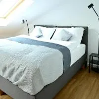 Hotel Grand, מלון בצ'לומץ נד צידלינו