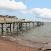 Regents Deck, отель в городе Тинмут