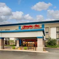 Hampton Inn Rolla، فندق في رولا