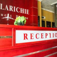 SPOT ON 3605 Clarichie Guest House，位于Oesapa-besar塔里机场 - KOE附近的酒店