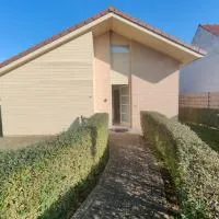 Huisje Zeegenoegen Oostduinkerke Koksijde, hotel a Oostduinkerke