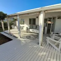 Stay on Main, hotel u gradu Lappies Bay