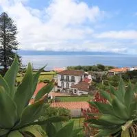 Mar D'Abstração โรงแรมในUrzelina