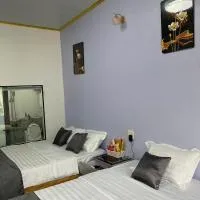 Huong Viet Hotel، فندق في Bản Cốc Lúa (2)
