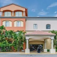 Viesnīca Fiesta Inn Colima pilsētā Kolima